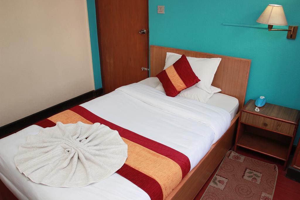 Shree Tibet Family Guest House Катманду Екстериор снимка