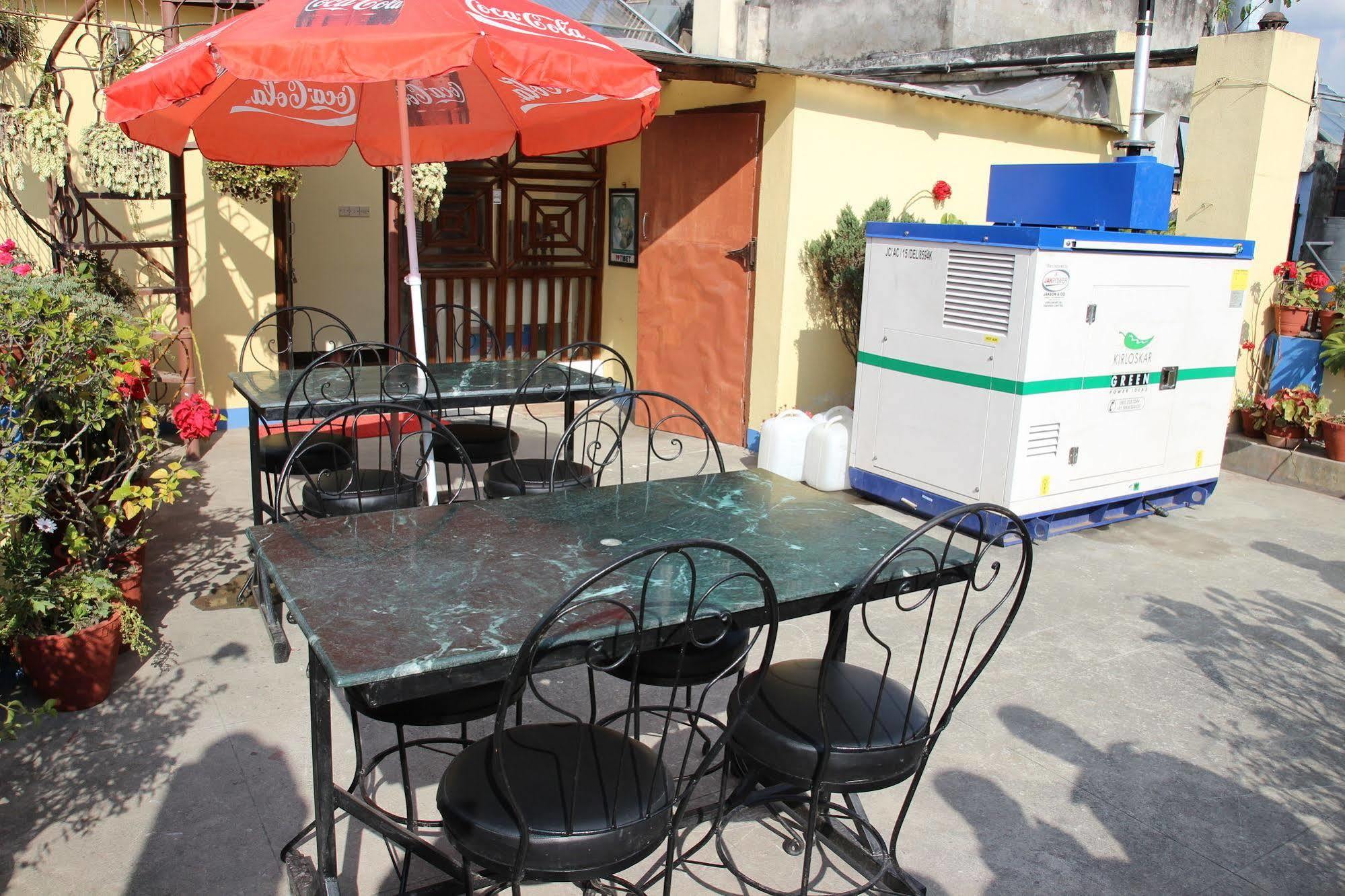 Shree Tibet Family Guest House Катманду Екстериор снимка