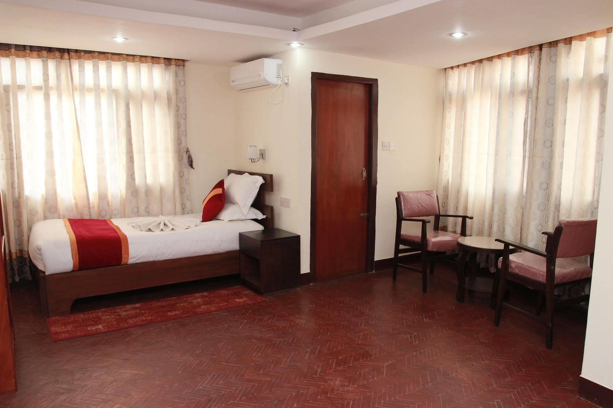 Shree Tibet Family Guest House Катманду Екстериор снимка