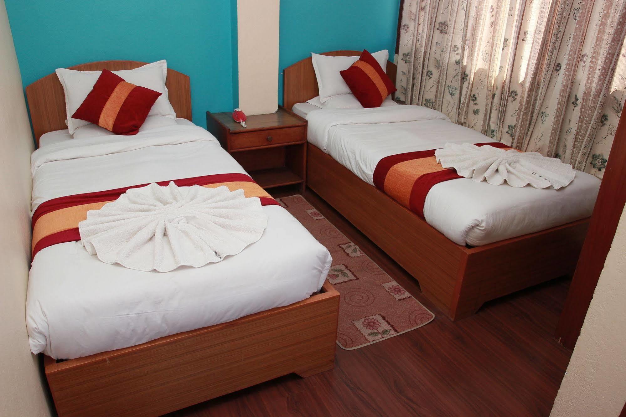 Shree Tibet Family Guest House Катманду Екстериор снимка